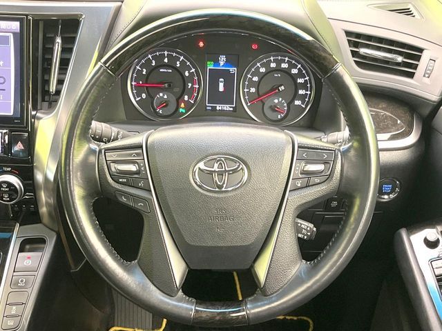 TOYOTA VELLFIRE 2017 Image 31