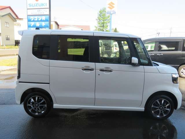 HONDA N BOX CUSTOM 4WD 2025 Image 31