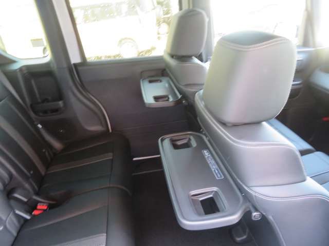 HONDA N BOX CUSTOM 4WD 2025 Image 31