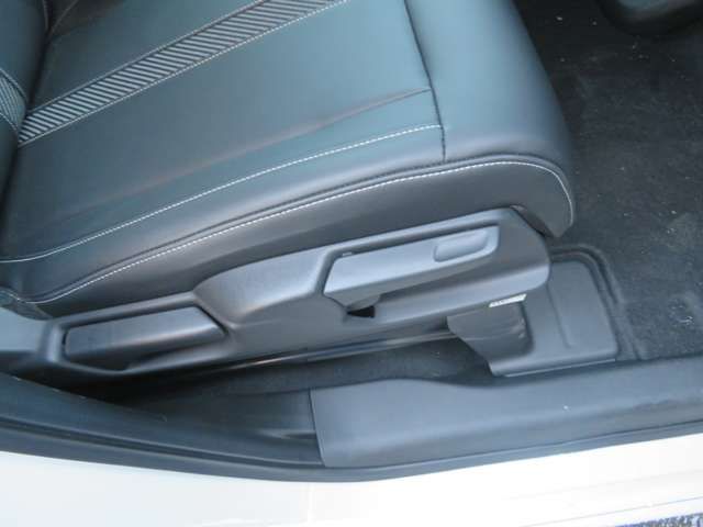 HONDA N BOX CUSTOM 4WD 2025 Image 31