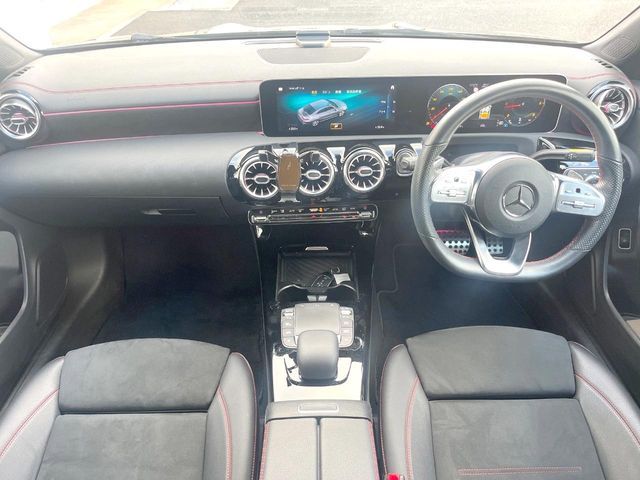 MERCEDES BENZ CLA CL 2020 Image 31