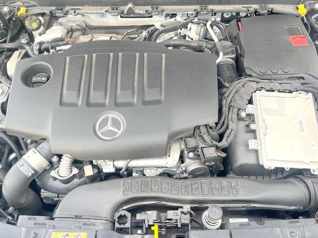 MERCEDES BENZ CLA CL 2020 Image 31