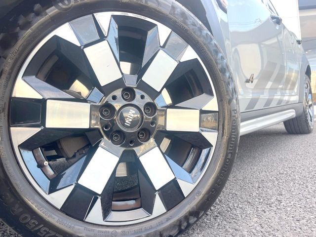 BMW MINI COOPER D CROSSO 2023 Image 31