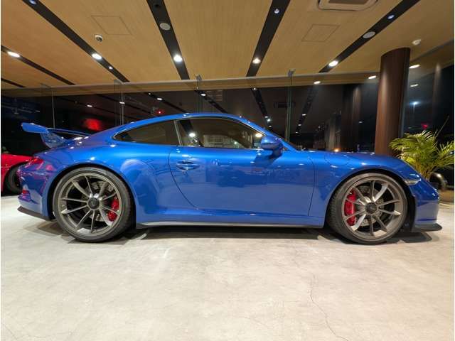 PORSCHE 911 2014 Image 31