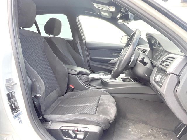 BMW 3SERIES SEDAN 2017 Image 31