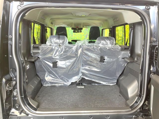 SUZUKI JIMNY NOMADE 2026 Image 31