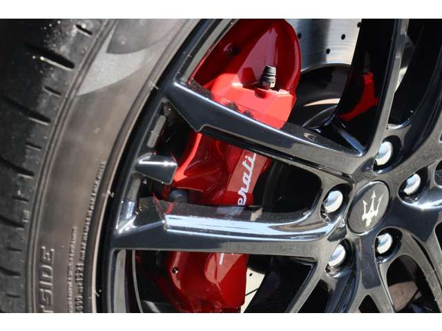 MASERATI GRANTURISMO 2019 Image 31