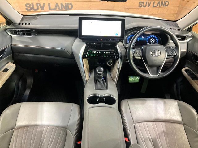 TOYOTA HARRIER HYBRID 2023 Image 31