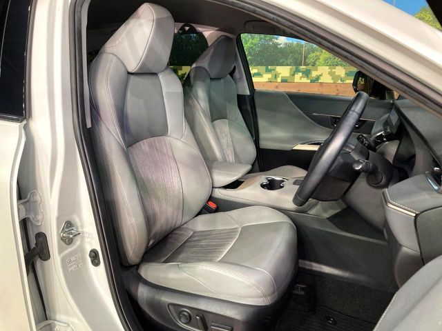 TOYOTA HARRIER HYBRID 2023 Image 31