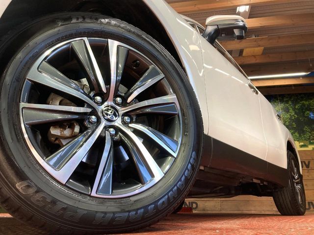 TOYOTA HARRIER HYBRID 2023 Image 31