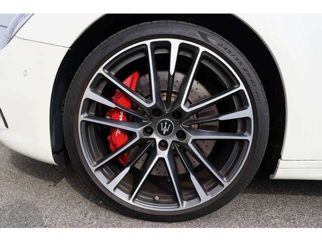 MASERATI GHIBLI SEDA 2022 Image 31