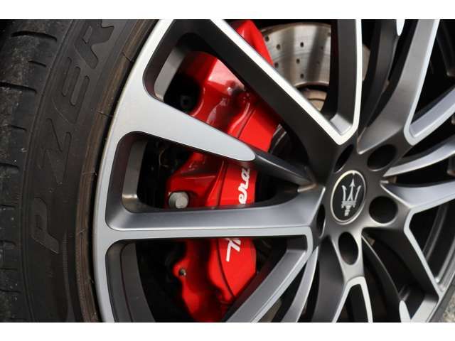 MASERATI GHIBLI SEDA 2022 Image 31