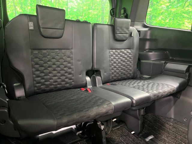 TOYOTA VOXY 2023 Image 31