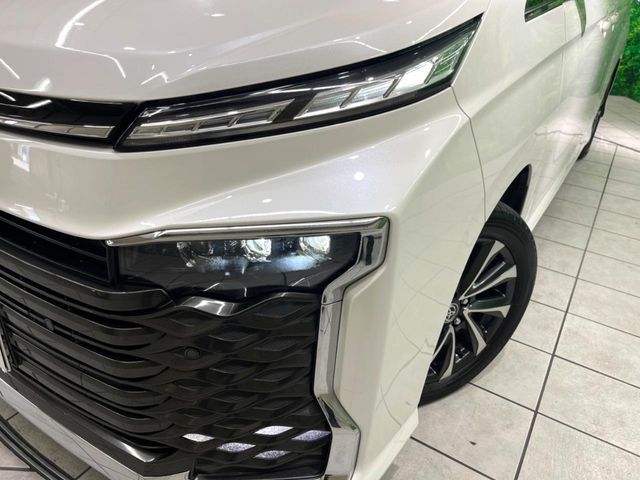 TOYOTA VOXY 2023 Image 31