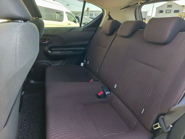 TOYOTA AQUA 2016 Image 31