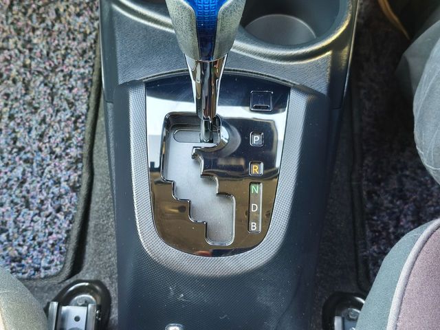 TOYOTA AQUA 2016 Image 31