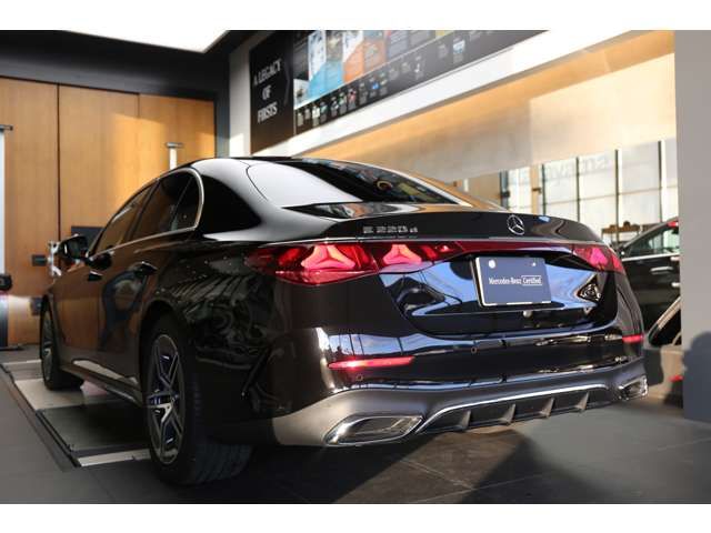 MERCEDES BENZ E CLAS 2024 Image 31