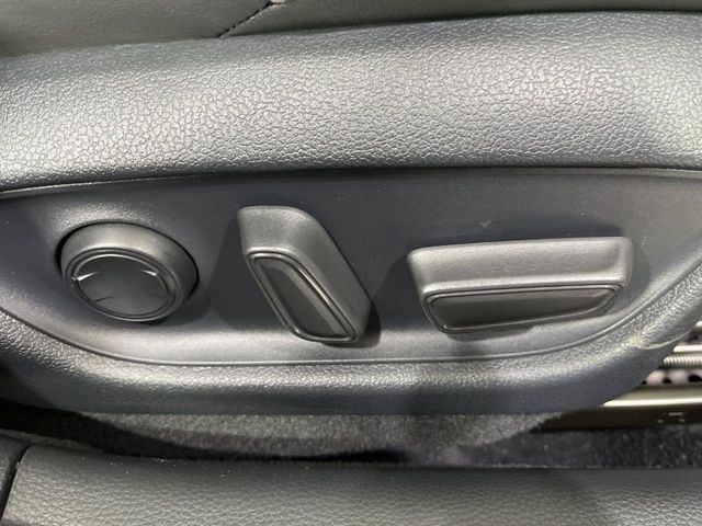 TOYOTA CROWN SEDAN HYBRID 4 2020 Image 31