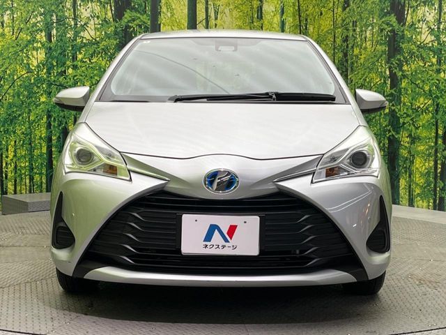 TOYOTA VITZ HYBRID 2017 Image 31