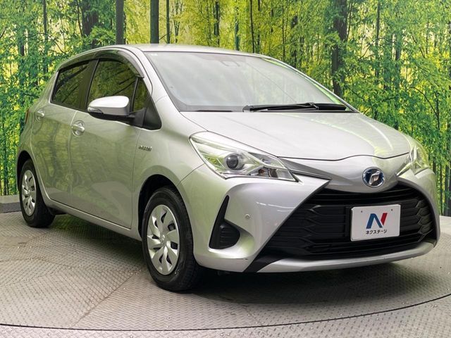 TOYOTA VITZ HYBRID 2017 Image 31