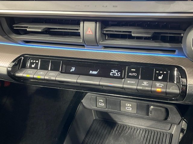TOYOTA PRIUS 4WD 2023 Image 31