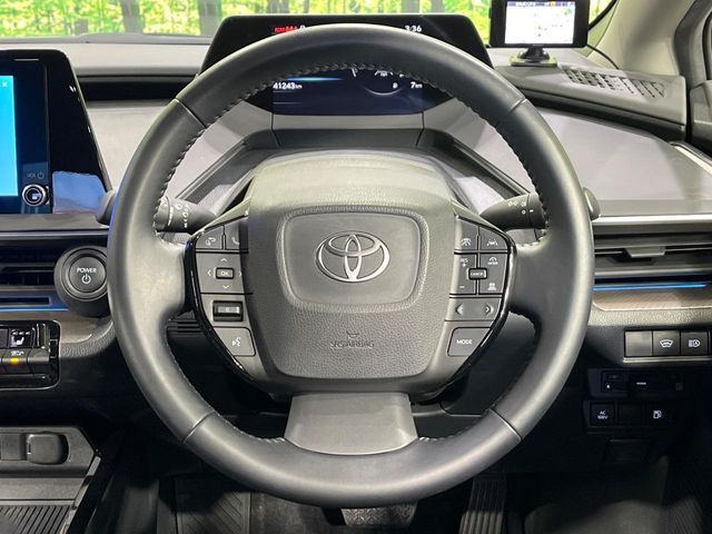 TOYOTA PRIUS 4WD 2023 Image 31
