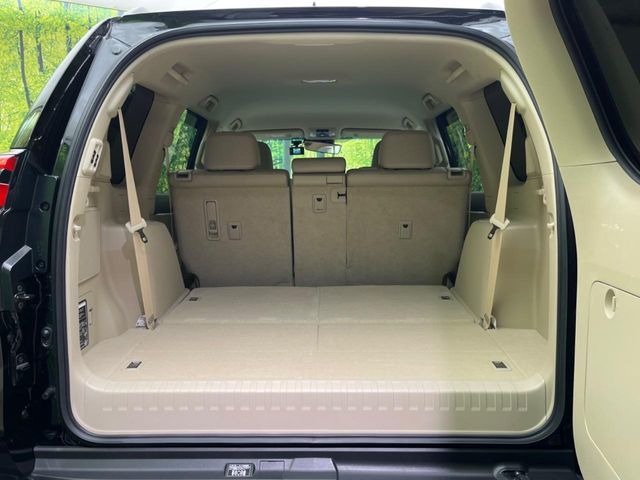 TOYOTA LANDCRUISER PRADO 2023 Image 31