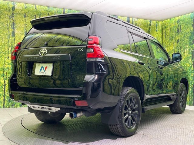 TOYOTA LANDCRUISER PRADO 2023 Image 31