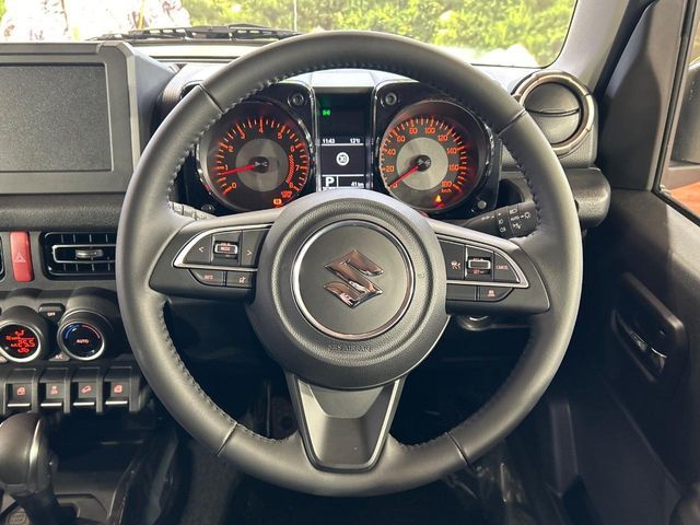 SUZUKI JIMNY NOMADE 2025 Image 31