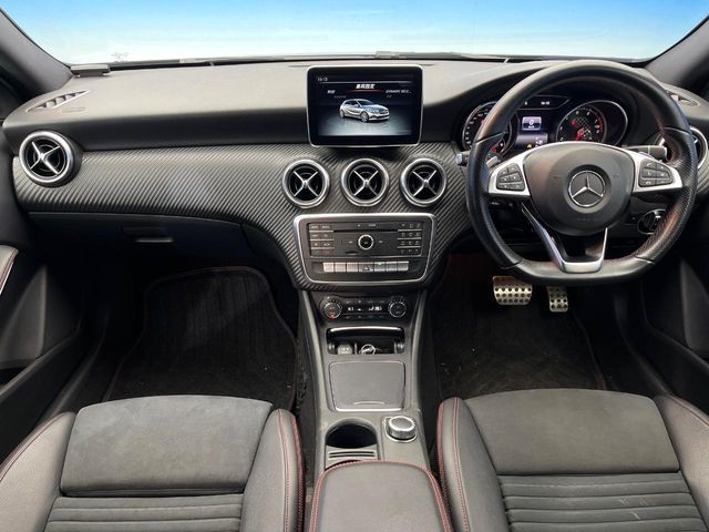 MERCEDES BENZ A CLAS 2016 Image 31
