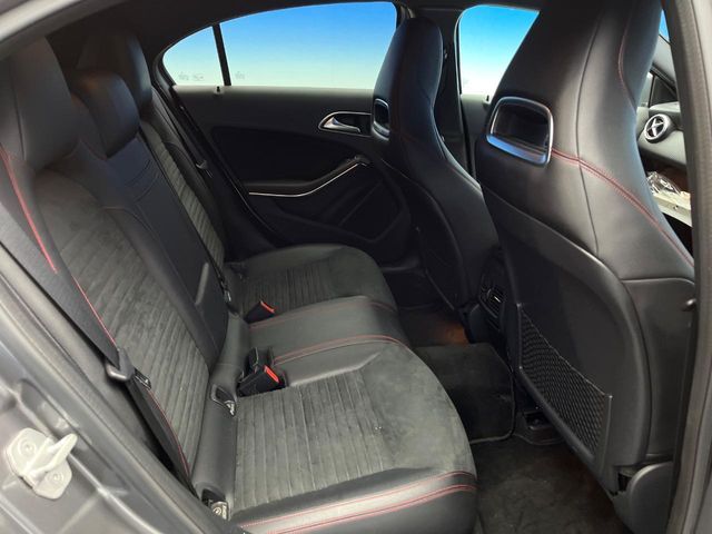 MERCEDES BENZ A CLAS 2016 Image 31