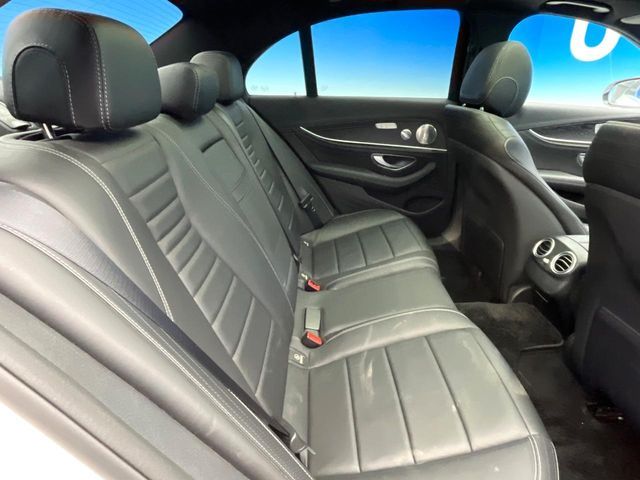 MERCEDES BENZ E CLAS 2017 Image 31
