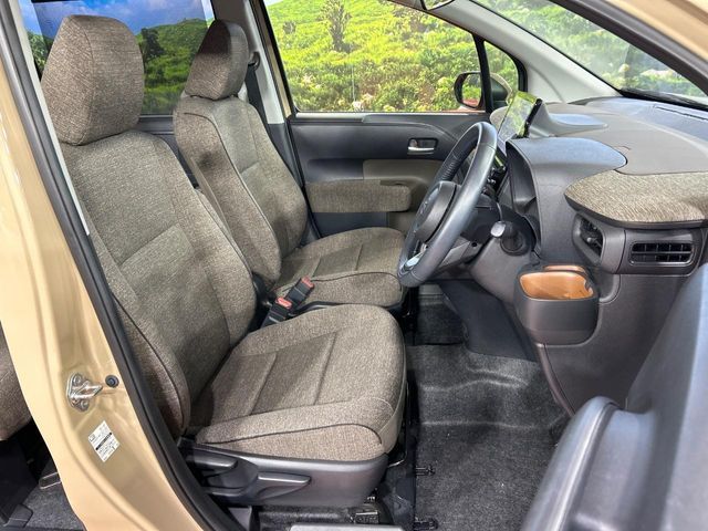 TOYOTA SIENTA HYBRID 2024 Image 31