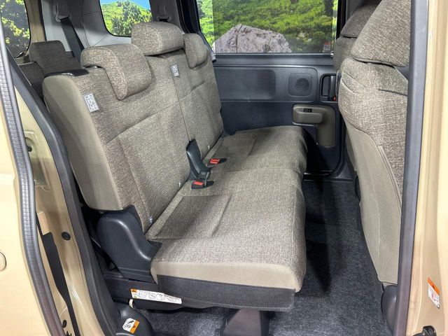 TOYOTA SIENTA HYBRID 2024 Image 31