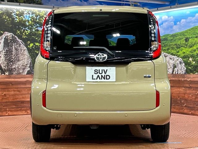 TOYOTA SIENTA HYBRID 2024 Image 31