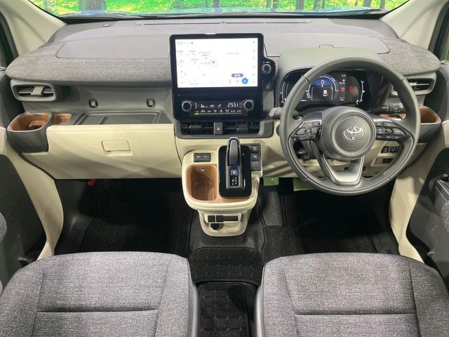 TOYOTA SIENTA HYBRID 2023 Image 31