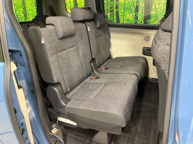 TOYOTA SIENTA HYBRID 2023 Image 31