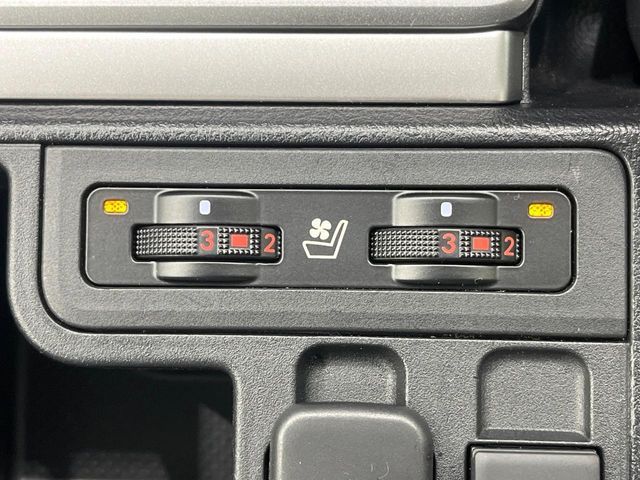 TOYOTA LANDCRUISER PRADO 2022 Image 31