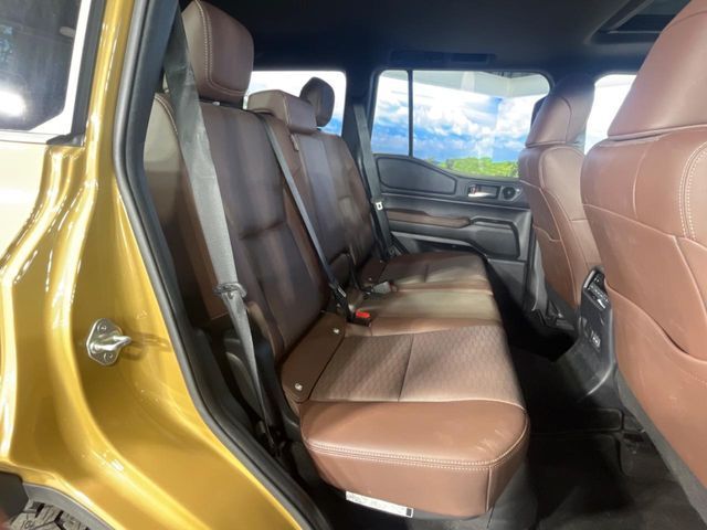 TOYOTA LANDCRUISER 250 2024 Image 31