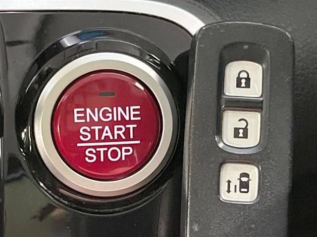 HONDA N BOX 2016 Image 31