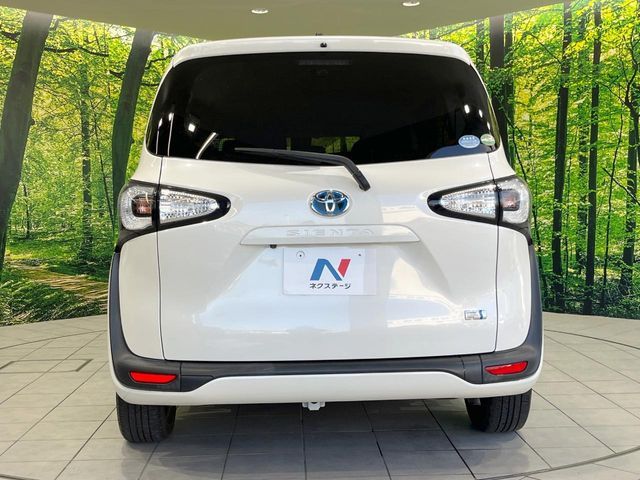TOYOTA SIENTA HYBRID 2017 Image 31