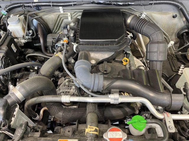 SUZUKI JIMNY 4WD 2023 Image 31