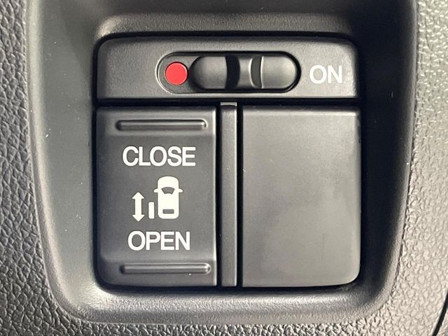 HONDA N BOX CUSTOM 2014 Image 31