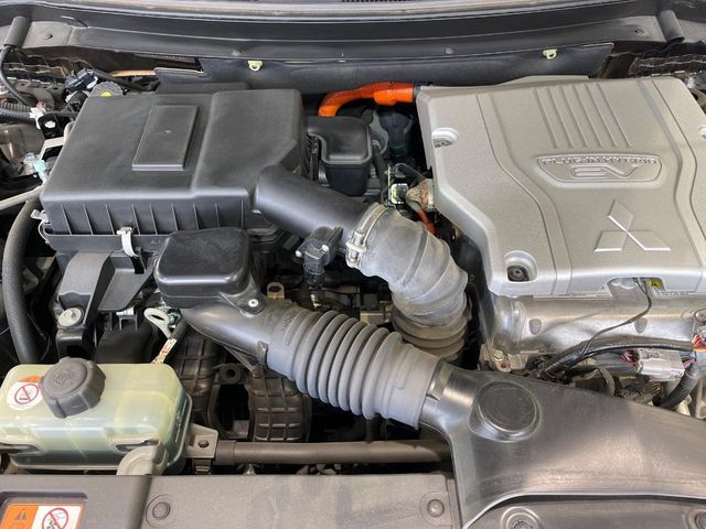 MITSUBISHI OUTLANDER PHEV 2019 Image 31