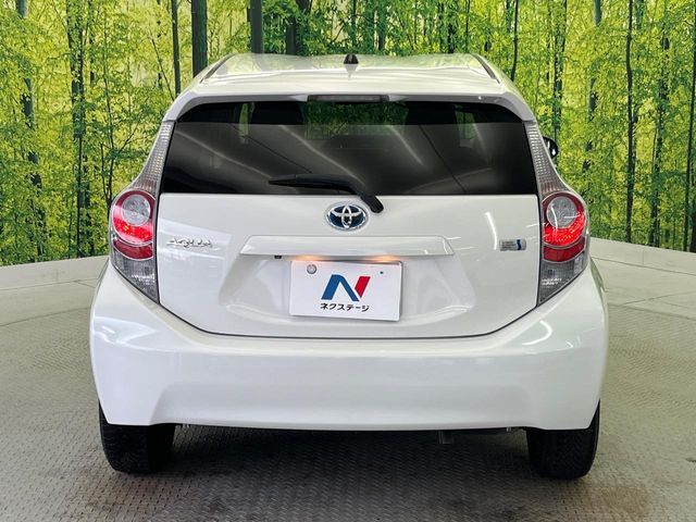 TOYOTA AQUA 2014 Image 31