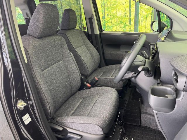 TOYOTA SIENTA HYBRID 2025 Image 31