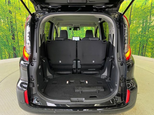 TOYOTA SIENTA HYBRID 2025 Image 31