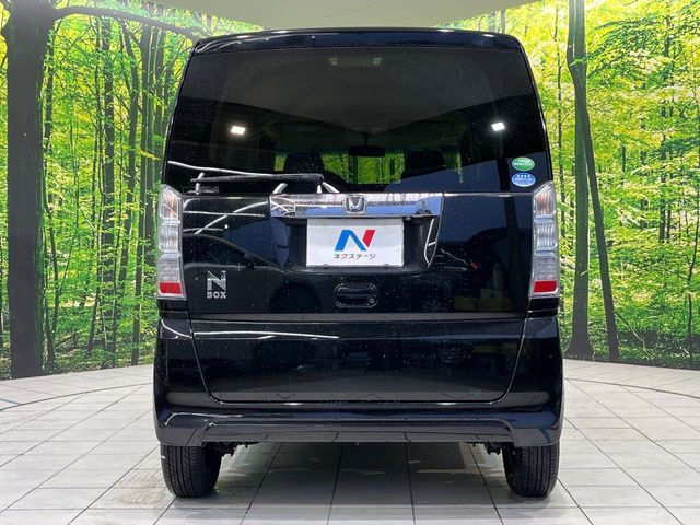 HONDA N BOX 2017 Image 31