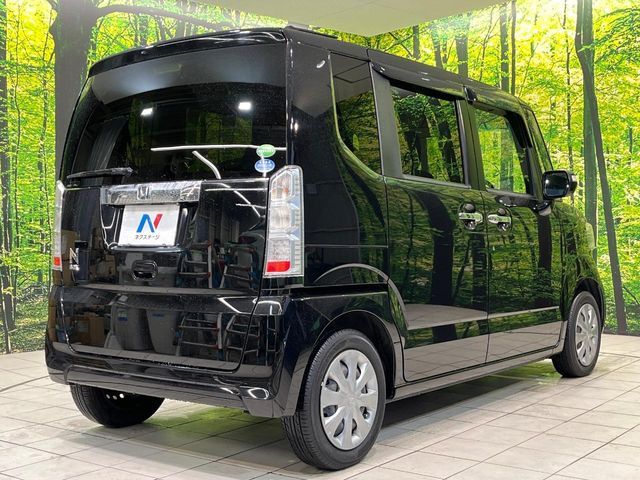 HONDA N BOX 2017 Image 31