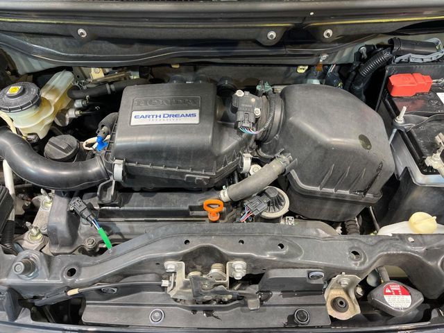 HONDA N BOX 2017 Image 31